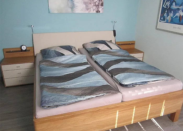 Ferienwohnung Im Kirschfeld - 5*